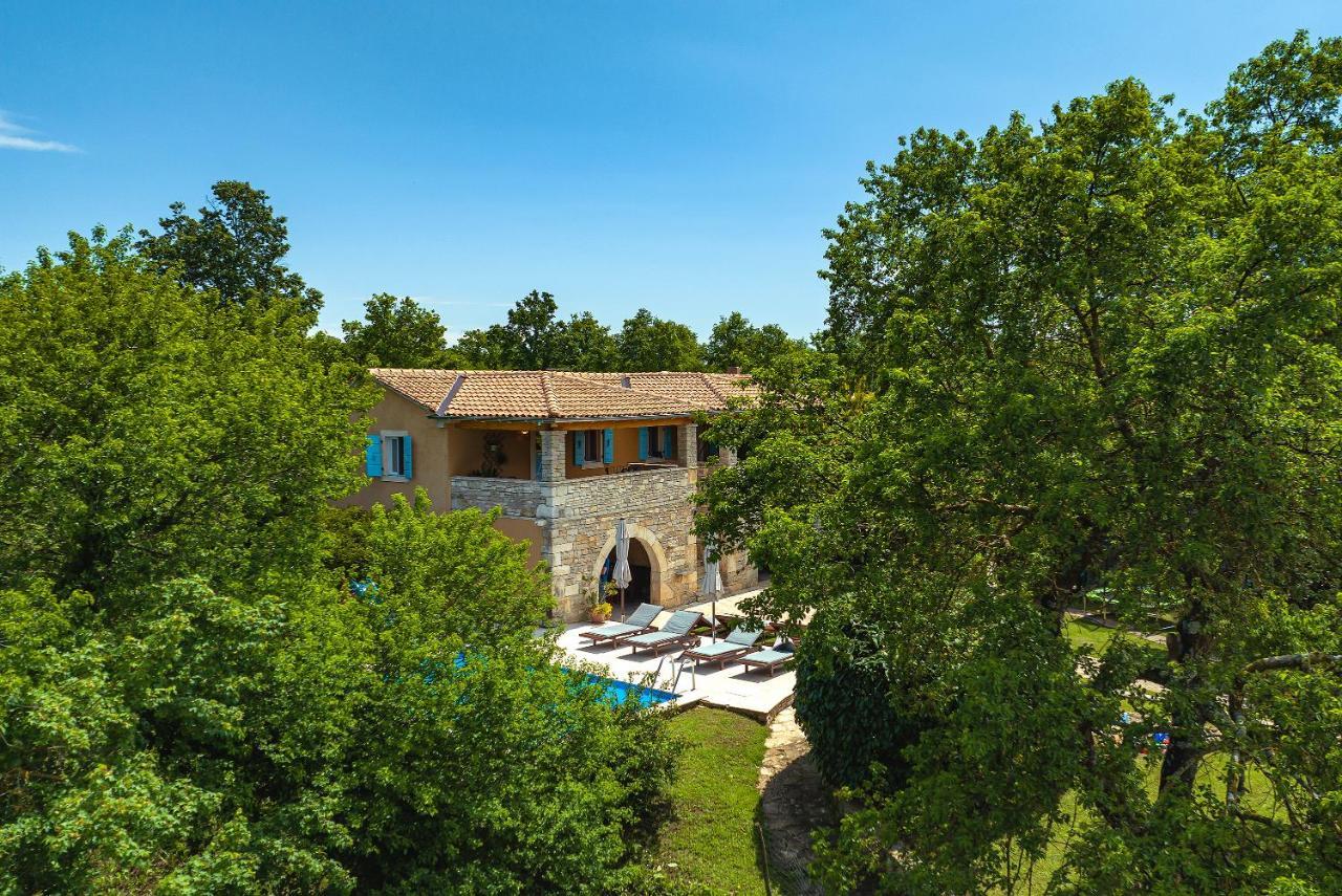 Villa Casa Karnevali à Žminj Extérieur photo
